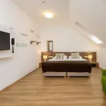 Vadkert Major 3*