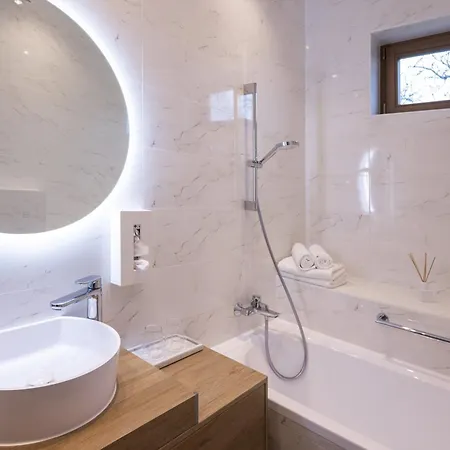 Vadkert Major 3* Sarvar
