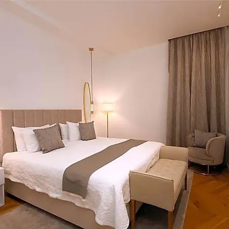 Vadkert Major Hotel 3*