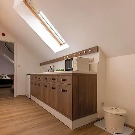 Отель Vadkert Major 3*